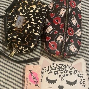 Bundle of small‎ purses/wristlets